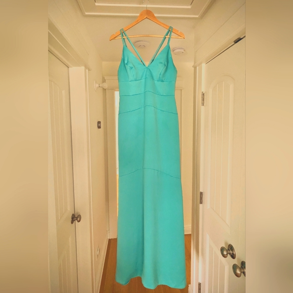 Nicole Miller Turquoise / Aqua Floor Length Gown - Size 6